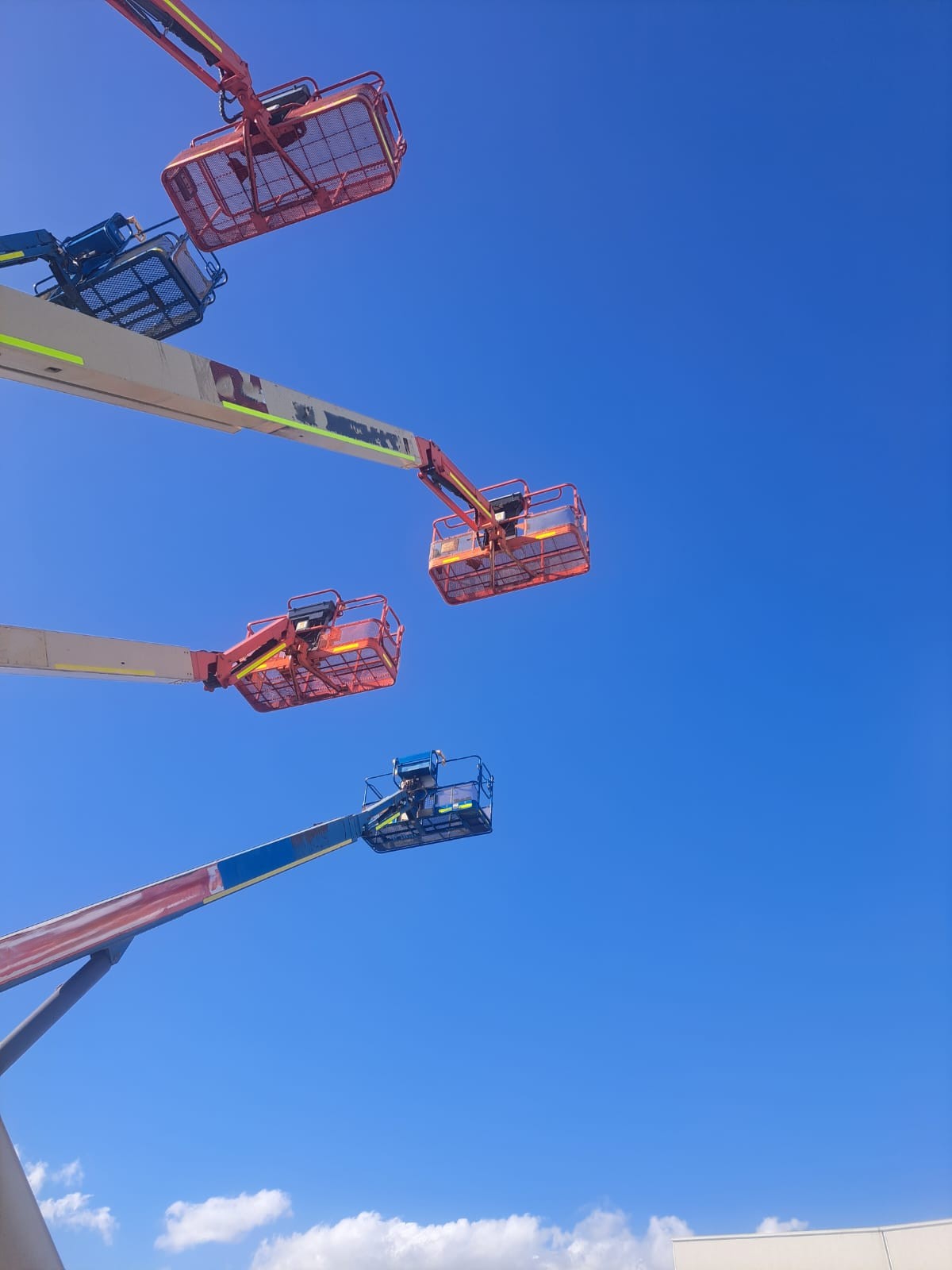 Sold - Scissor Lift - View 2